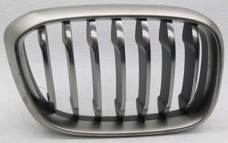 OEM Passenger Side Grille For BMW X3 X4 51-13-7-464-934-03 Matte Bronze Finish