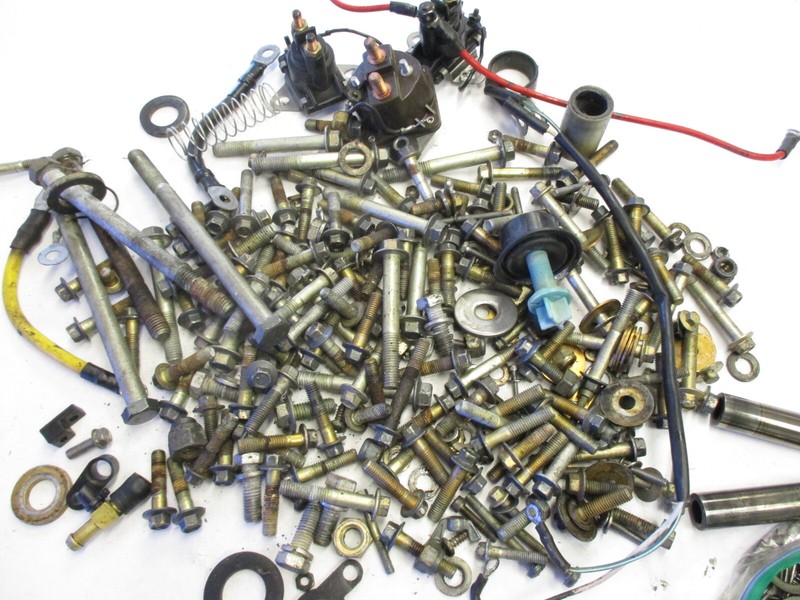 Mercury Mariner Serial # 0C136828 Outboard Hardware Nuts Bolts Screws Washers
