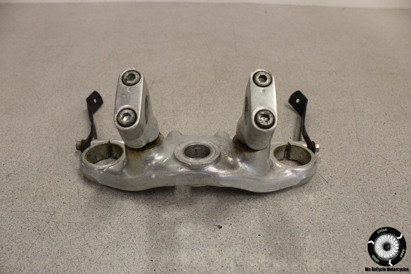 1986 Yamaha Virago 700 XV700 FORKS UPPER TRIPLE TREE CLAMP SUSPENSION XV 86
