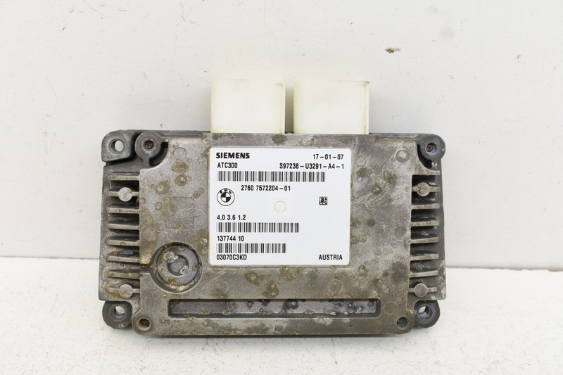 2007 BMW E90 328xi AWD Transfer Case Control Module Siemens OEM 7572204 KW61
