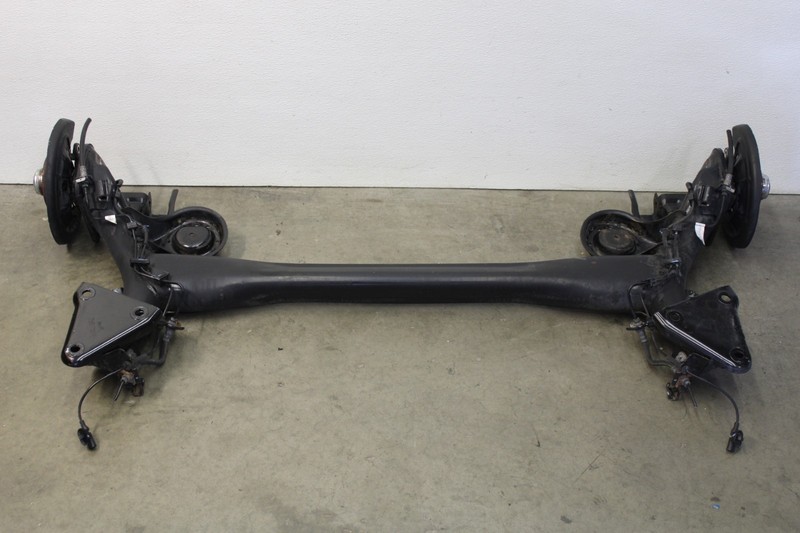 Fiat 500 Abarth Rear Suspension Beam Cross Member Subframe Oem 2012-2018