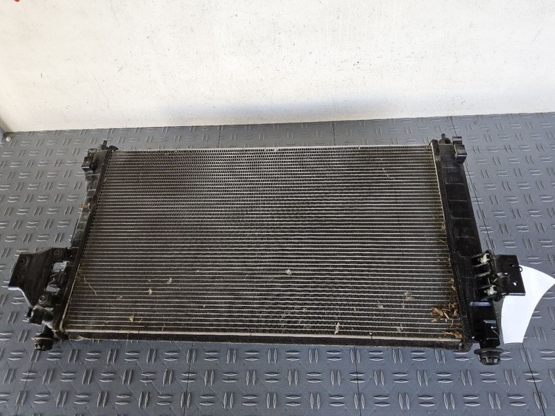 2019-2024 Nissan ALTIMA Radiator 2.0L Turbo CVT fits Sedan