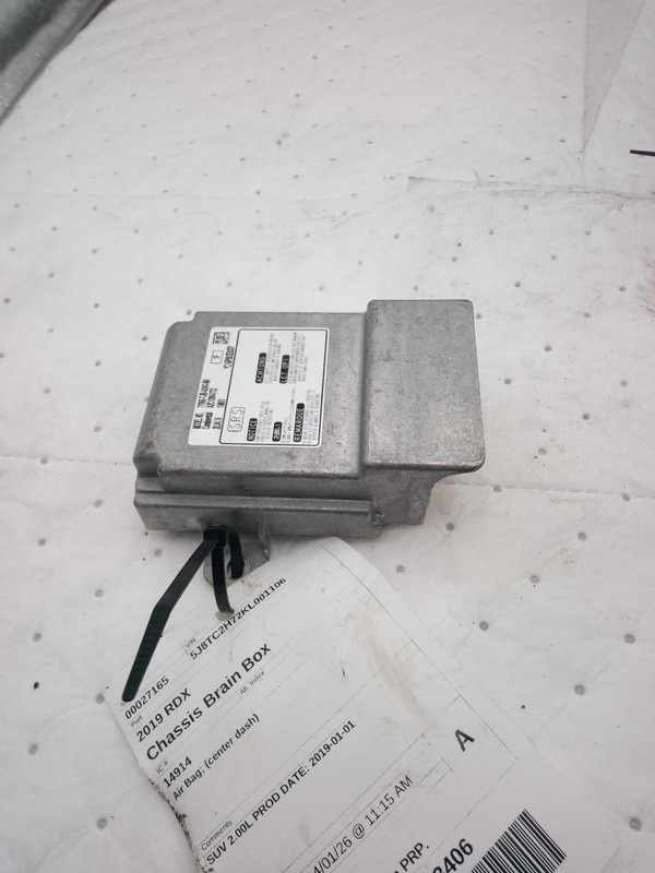 Used Air Bag Module fits: 2019 Acura Rdx Air Bag center dash Grade B