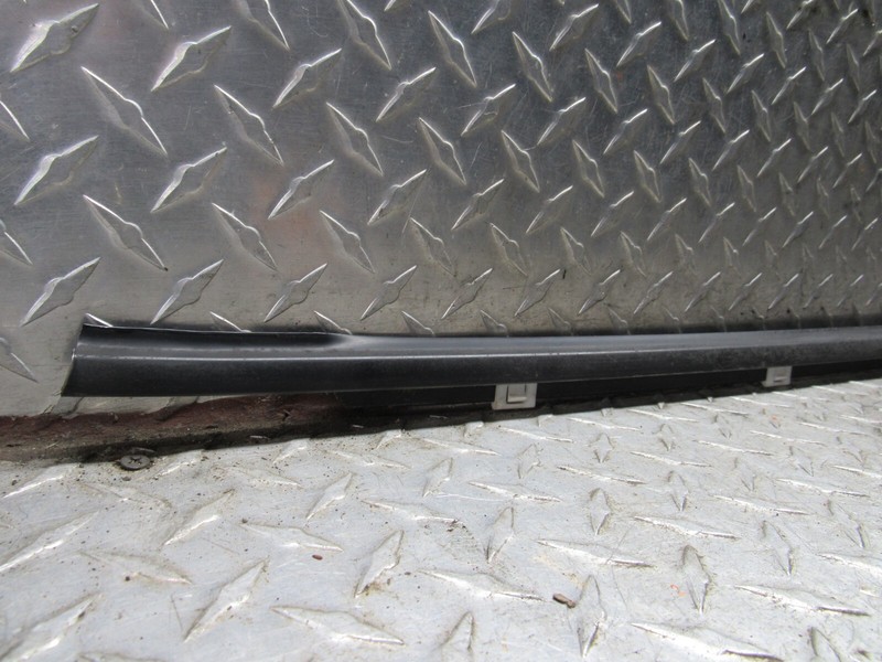 2016 HYUNDAI ELANTRA LEFT DRIVER REAR OUTSIDE BELT MOLDING OEM SEDAN