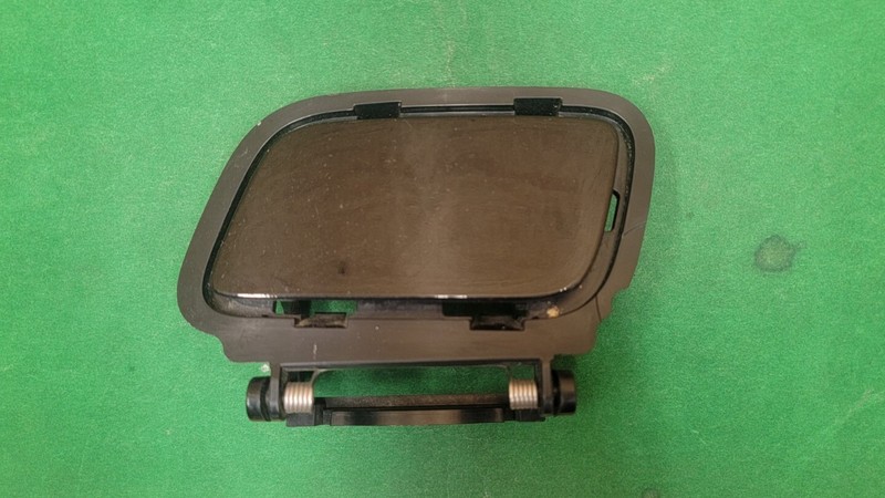 2013 20142016 Audi A4 S4 Left Headlamp Washer Cover Cap W/Bracket 8K0955275H OEM