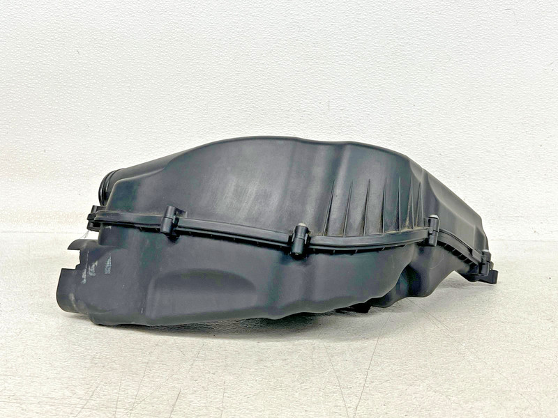 ⭐2013-2015 BMW 750I 4.4L V8 FRONT LEFT SIDE AIR INTAKE BOX CLEANER OEM LOT2715