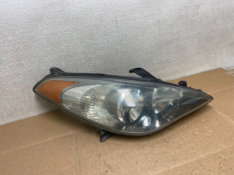 2004 2005 2006 Toyota Solara Halogen Headlight Right Passenger Side Y8738 DW