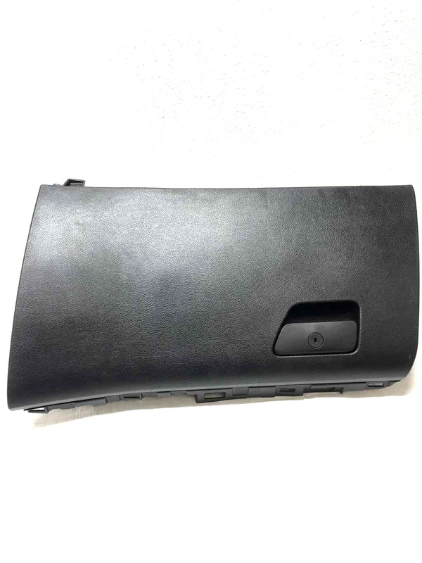 2017 Fusion Glove Box Black Assembly Light Scratches Part# DS73F06010AB