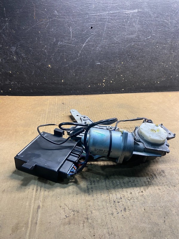 GMC Acadia Yukon TahoeRear Trunk Liftgate Power Motor Actuator OEM y3777 DG