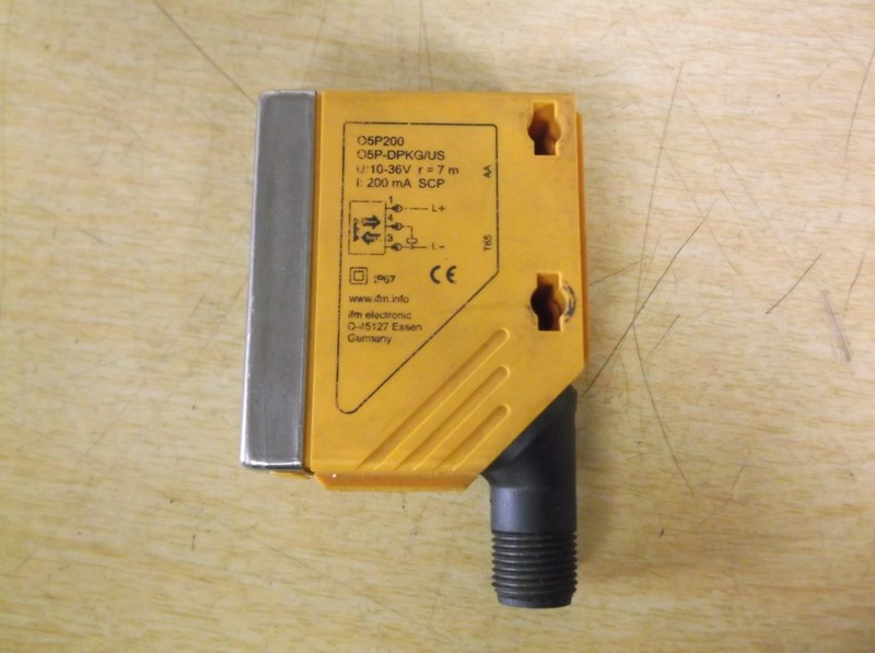IFM 05P200 Photo Electric Sensor 05P-DPKG/US *FREE SHIPPING*