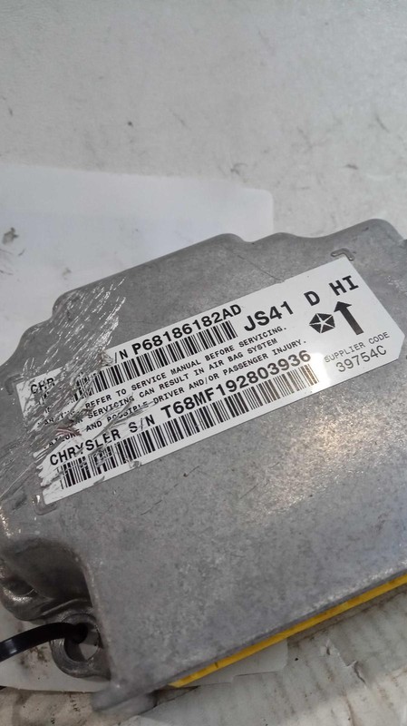 2014 Chrysler 200 ABS Control Module 2.4L OEM 143K Miles FWD Silver