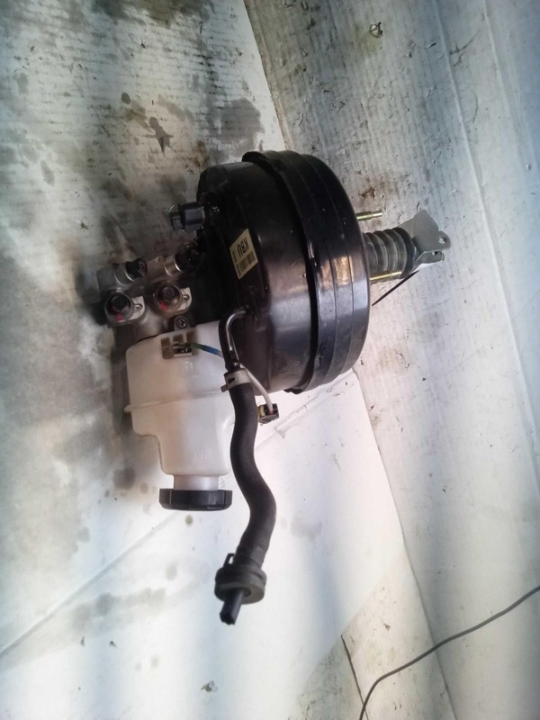 2019 Genesis G70 Power Brake Booster OEM Black 64K Miles Warranty Included