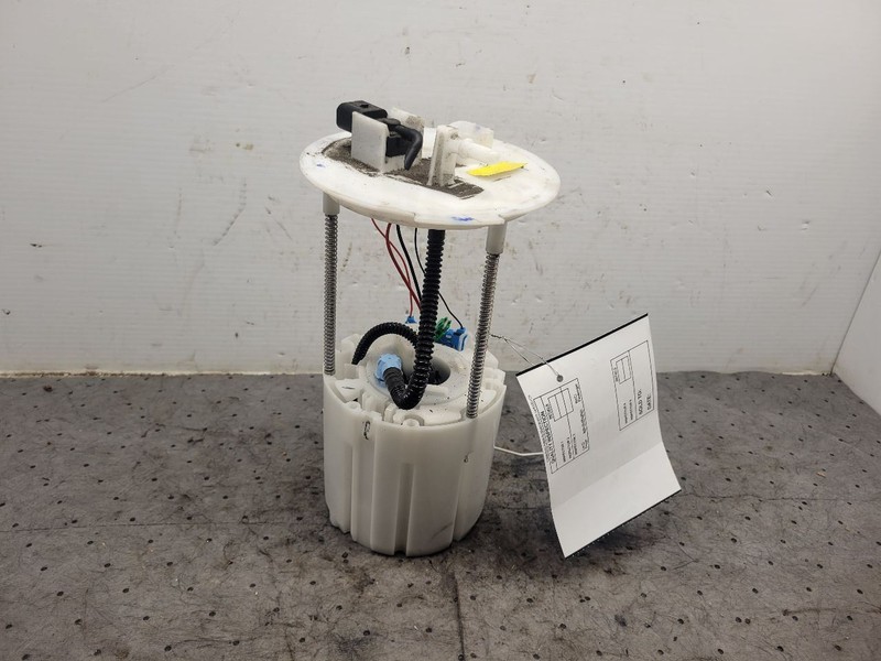 Fuel Pump Assembly Tank Mounted 2.5L Fits 22-23 TUCSON 1582326