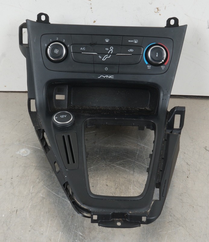 FORD FOCUS OEM FRONT AC CLIMATE CONTROL HEATER SWITCH WITH PANEL 2016-2018