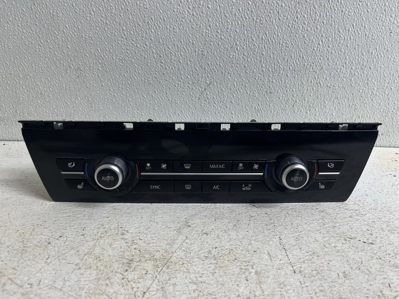 2014 bmw 528i Heater A/C Temperature Climate Control Switch Panel HVAC Oem
