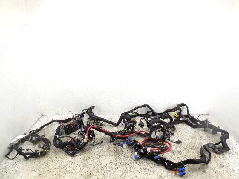 2016 16 Maserati Quattroporte 3.0L Trunk Relay Fuse Main Body Wiring Harness OEM