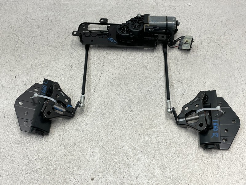 2013 2014 2015 F12 BMW M6 Convertible Roof Top Drive Lock Latch W/Motor OEM 1660