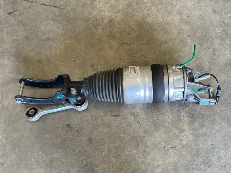2011-2014 Porsche Cayenne S Front Right Pass Shock Strut Absorber AWD 1596 OEM