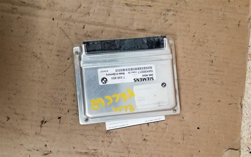 Engine ECM Electronic Control Module 3.0L Thru 2/05 Fits 03-05 BMW X5 225949
