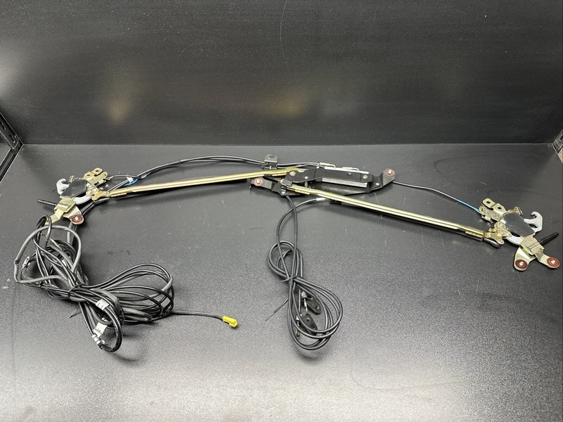 03-12 Mercedes R230 SL55 S550 AMG SL500 Front Top Roof Lock Latch Cylinder OEM