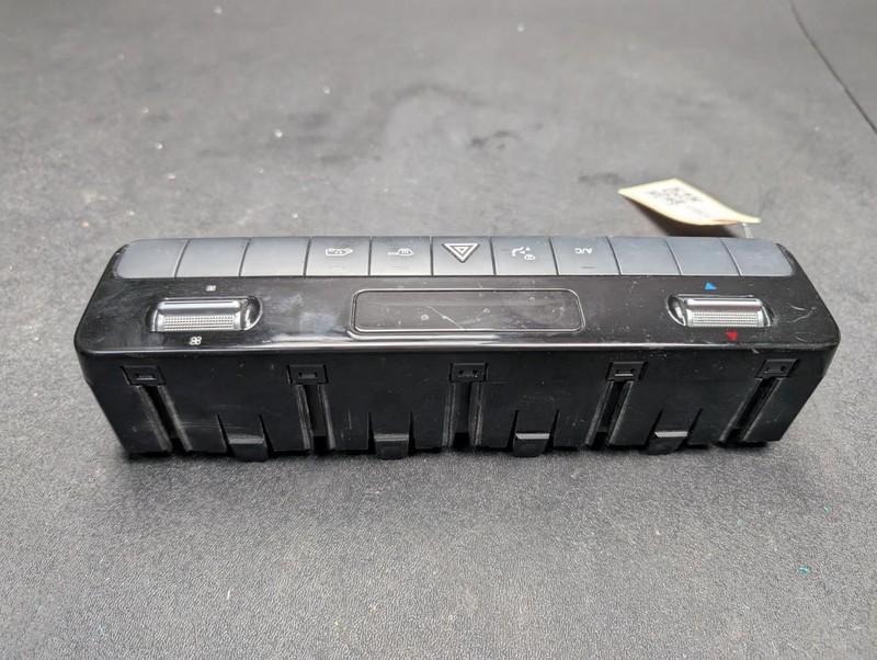 A/C Heater Control 2021 Mercedes Sprinter 1500 9079054806 2019 2020 2022 2023 X