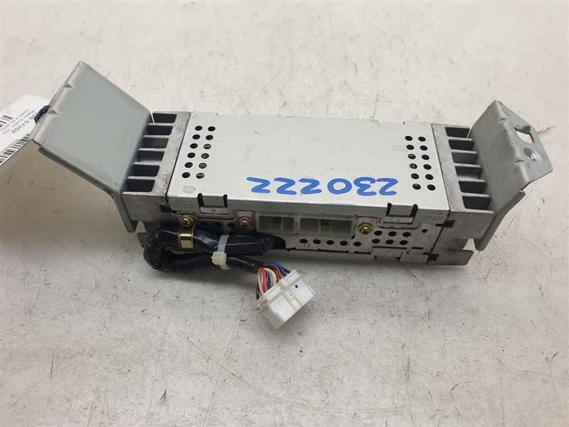 Audio Equipment Radio Amplifier Fits 92-95 LAND CRUISER 86280-60031