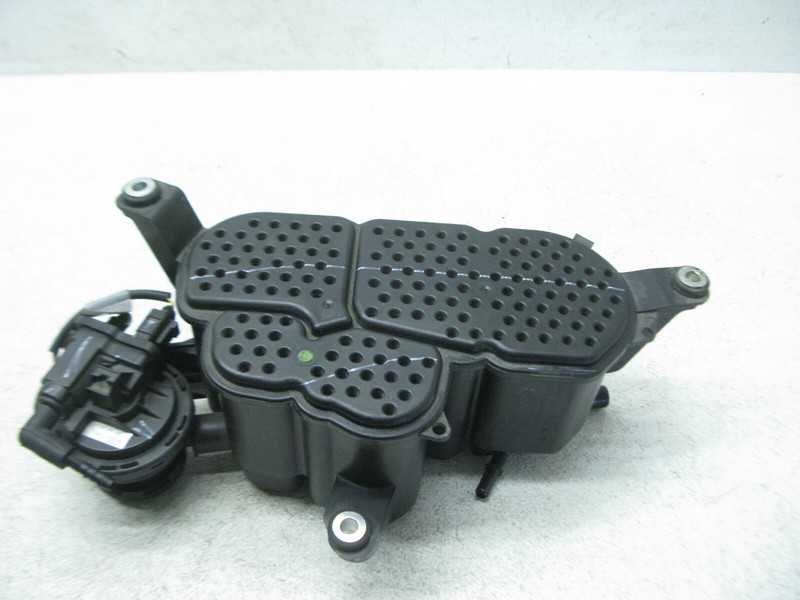 08-17 AUDI 8T A5 S5 B8 A4 Q5 ENGINE FUEL EVAPORATOR VAPOR CHARCOAL CANISTER 1004