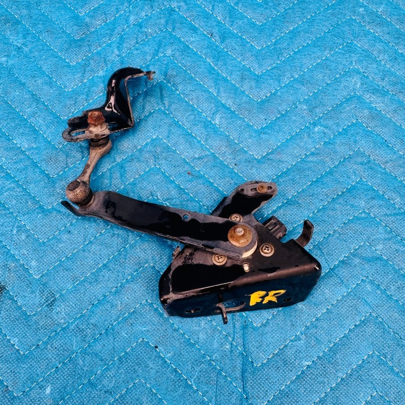 2007–2012 Lexus LS460 Rear Right Height Sensor OEM