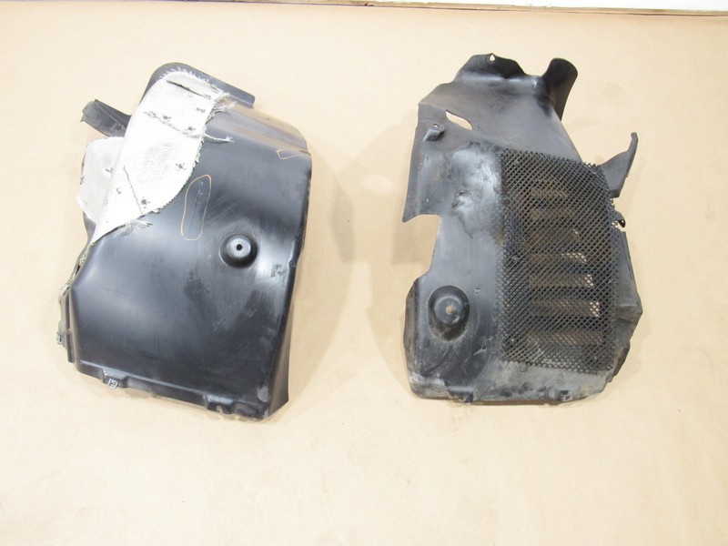 Ferrari 458 Italia 2011 Rear Right Quarter Liner Splash Shield Set 09-15 ; :Y
