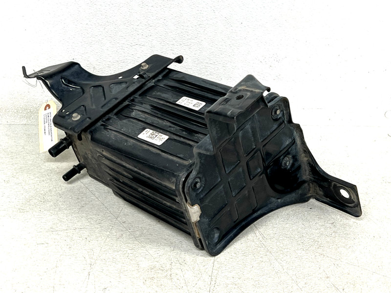 ⭐2015-2017 LINCOLN NAVIGATOR FUEL VAPOR EVAPORATOR CHARCOAL CANISTER OEM LOT2703