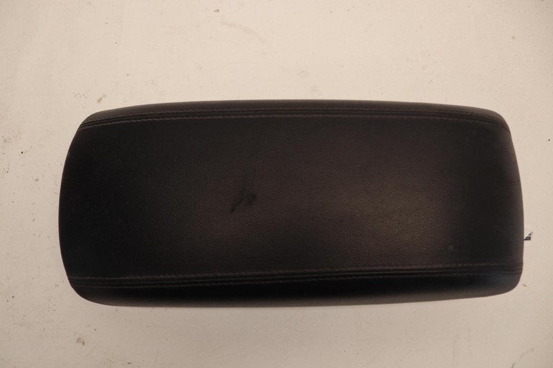 2014-2016 KIA CADENZA FRONT CENTER CONSOLE ARMREST COVER LID LEATHER OEM