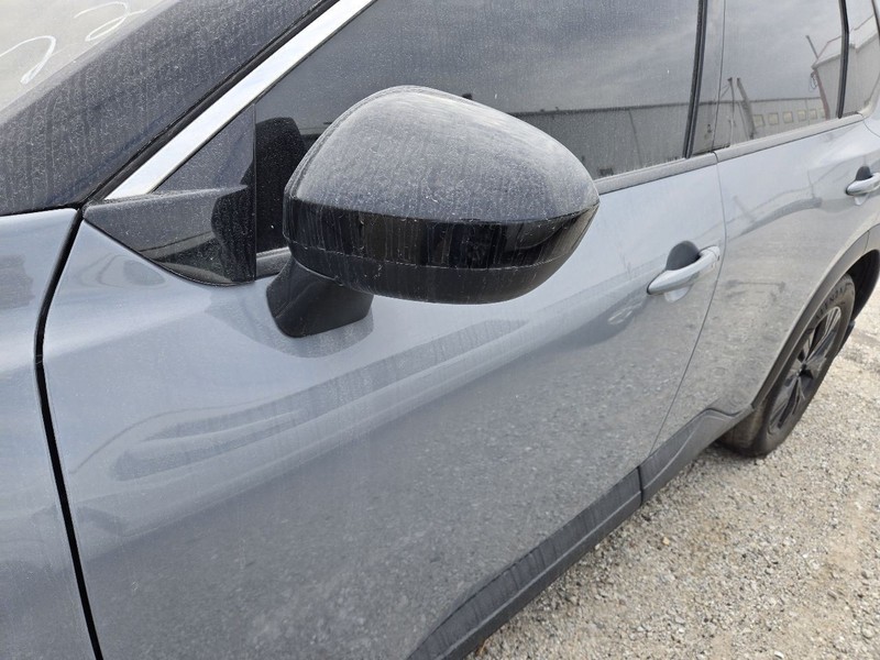 Driver Left Front Door Japan Built Without Solar Fits 21-23 ROGUE 3582700