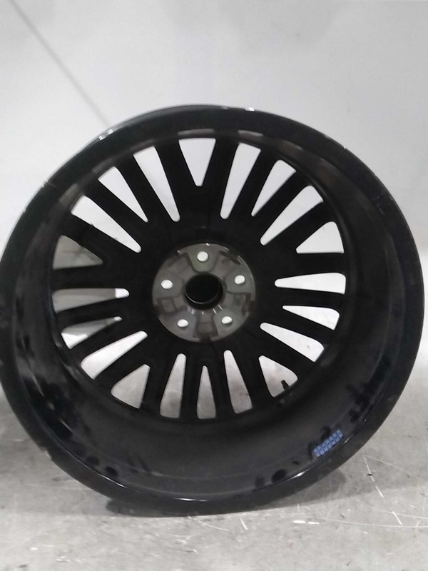 2021 Audi Q3 OEM Alloy Wheel 19x7 10 V Spoke - 2 Chips, 26K Miles