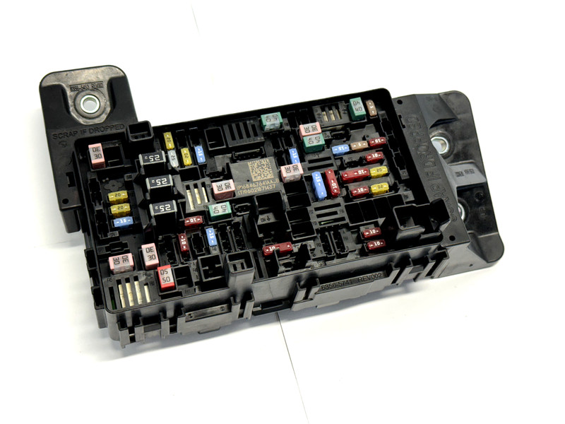 ✅ 2020-2024 RAM 1500 OEM FUSE BOX POWER DISTRIBUTION CENTER 68467641AA 5TH GEN
