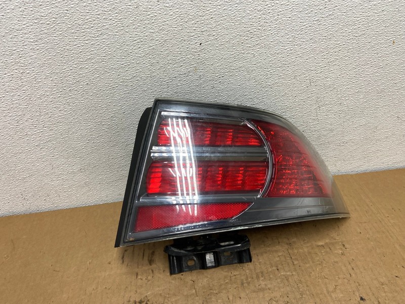 2007 2008Acura TL Type-S Right Passenger RH Side Tail Light OEM AC8186 LK