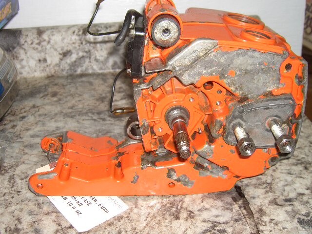 Pioneer farm saw fm80 crankcasechainsawpart farmsaw bin5020