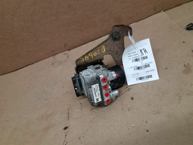 Anti-Lock Brake Part Assembly With Traction Control Fits 00-02 CAVALIER 240549