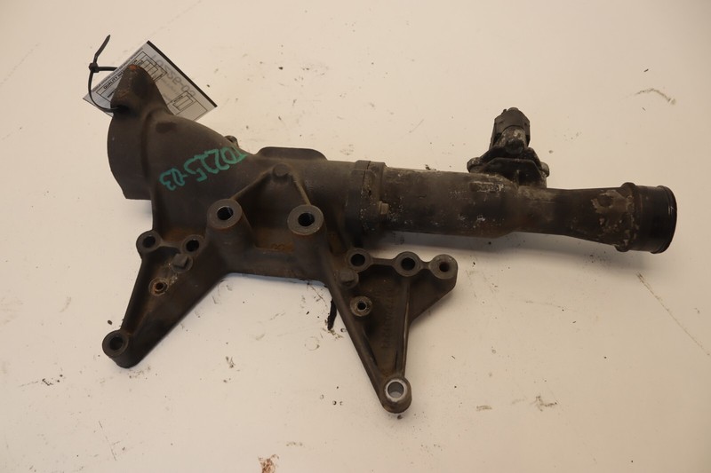 13-17 FREIGHTLINER CASCADIA EVOLUTION EGR MANIFOLD CROSSOVER TUBE BRACKET OEM