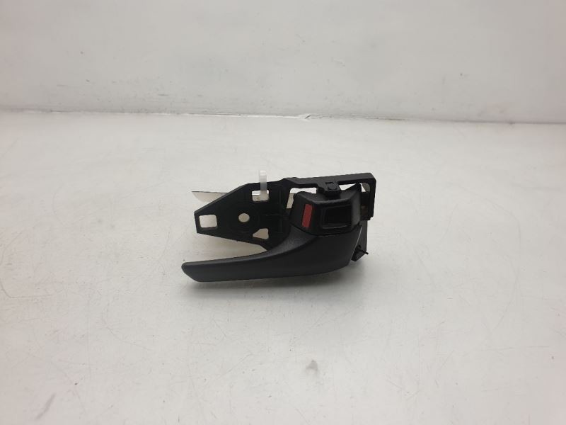 2018 TOYOTA HIGHLANDER PASSENGER SIDE FRONT INTERIOR DOOR HANDLE