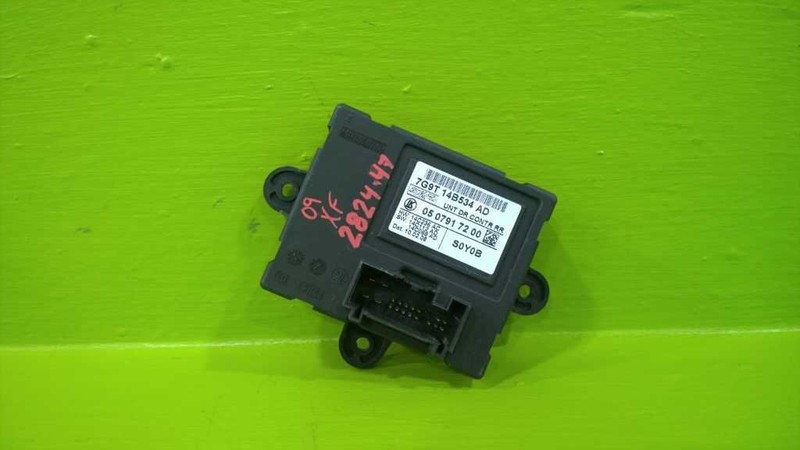 09 JAGUAR XF REAR DOOR CONTROL MODULE OEM 2824-47