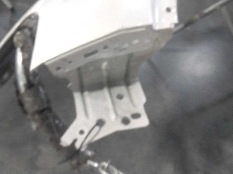 2017 Lincoln MKC Left Fender White 138858 Used OEM 4DR SUV 110K Miles