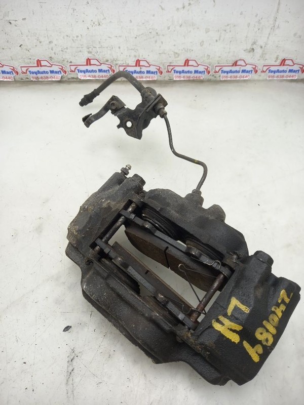 07-14 TOYOTA FJ CRUISER FRONT DRIVER LEFT BRAKE CALIPER