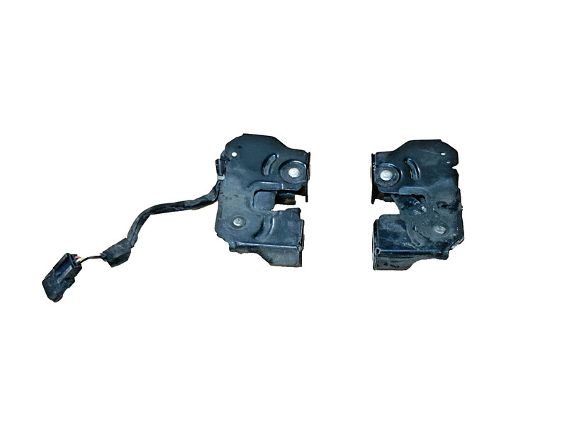 2017-2022 INFINITI Q60 HOOD BONNET LEFT AND RIGHT LOCK LATCH SET #A0.04