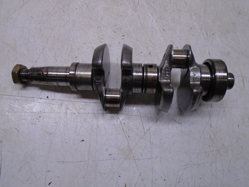 W3 Johnson Evinrude Crankshaft 15hp 435707 0435707