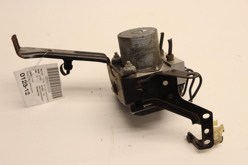 2008-2011 SUBARU IMPREZA 2.5L M/T ANTI LOCK VDC POWER ABS BRAKE PUMP OEM