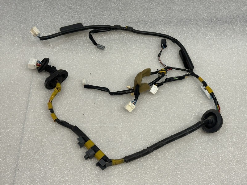 Lexus GX470 Rear LH Driver Door Wiring Wire Cable 82154-60040 2003-2009 OEM