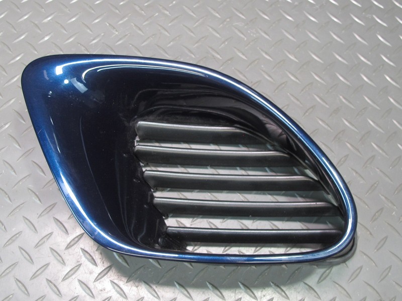 1997-2002 PORSCHE BOXSTER 986 REAR RIGHT QUARTER AIR INTAKE VENT 98650456201