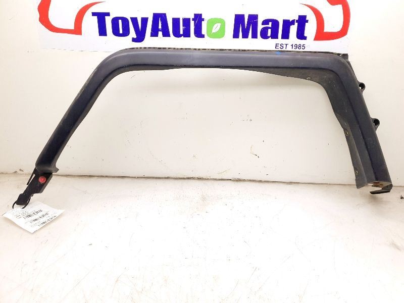 2007 TOYOTA FJ CRUISER DRIVER SIDE REAR QUARTER MOULDING ASSEMBLY