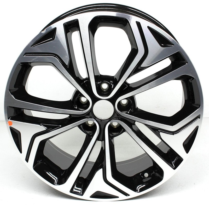 OEM 19 Inch Wheel For Hyundai Santa Fe (US built) 52910-S1310 Scuffs and Marks