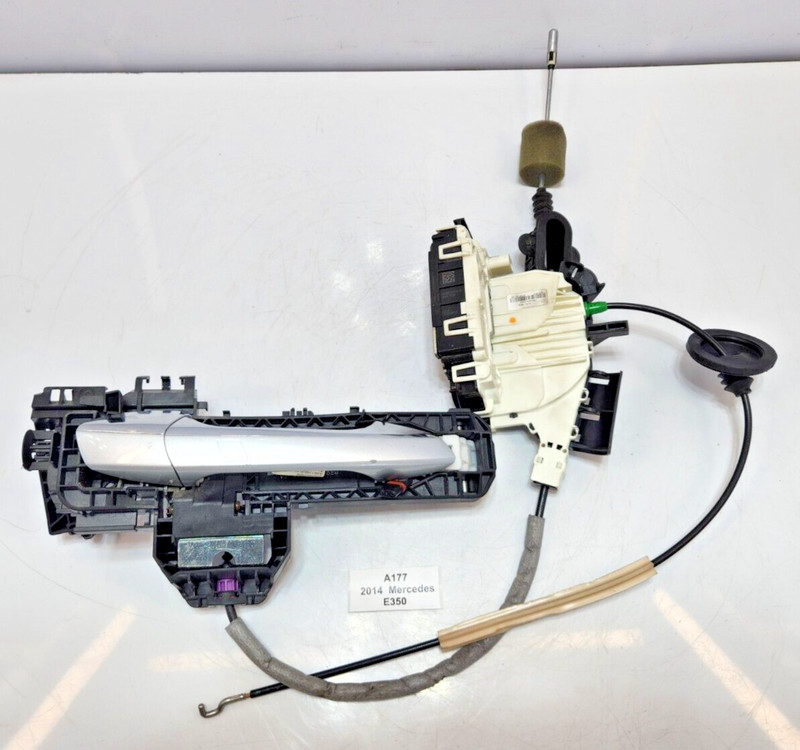 ✅10-17 OEM Mercedes C207 E350 Front Right Passenger Door Handle W/ Lock Actuator